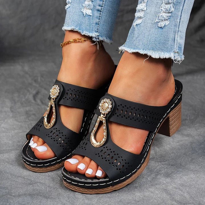 Maria | Chic and Comfortable Orthopedic Sandals