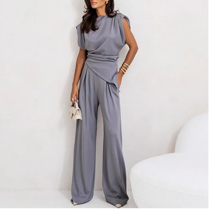 The Olivia Set – Where Simplicity Meets Style