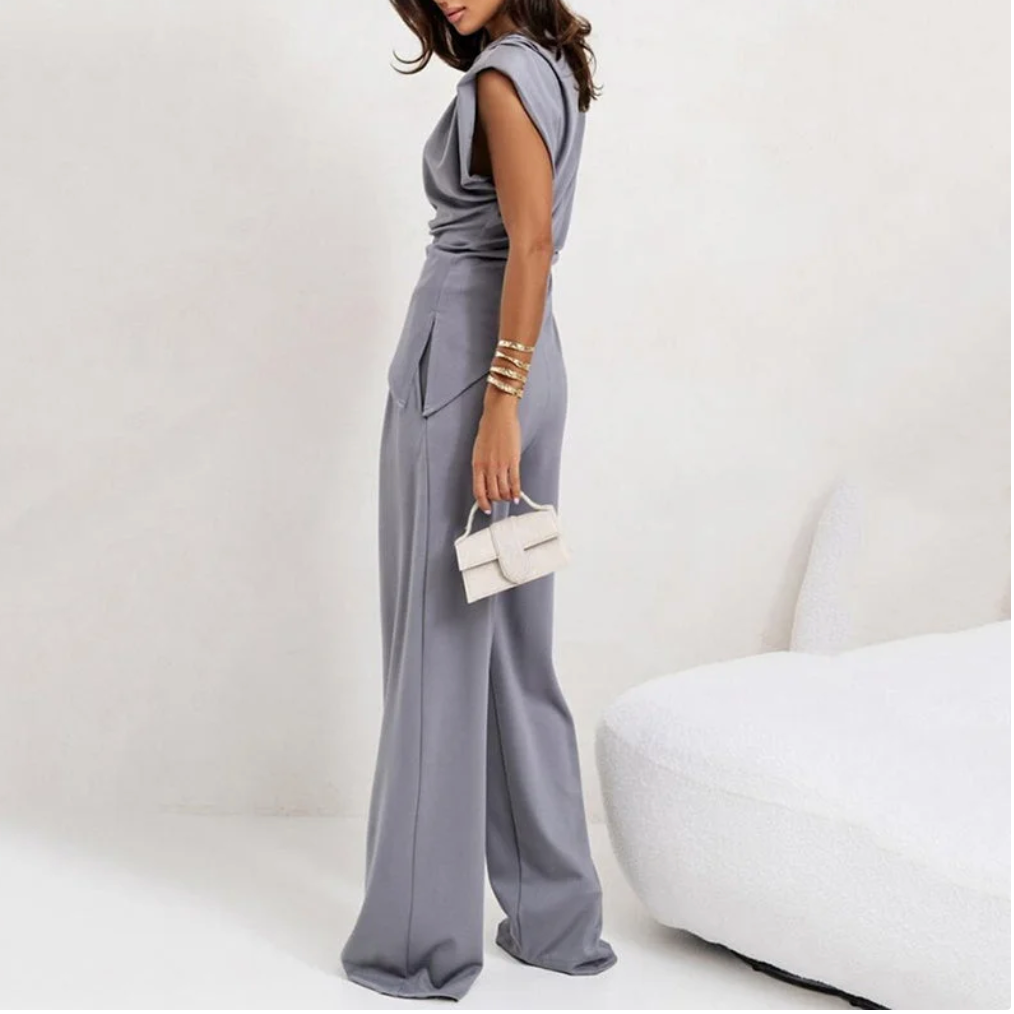 The Olivia Set – Where Simplicity Meets Style