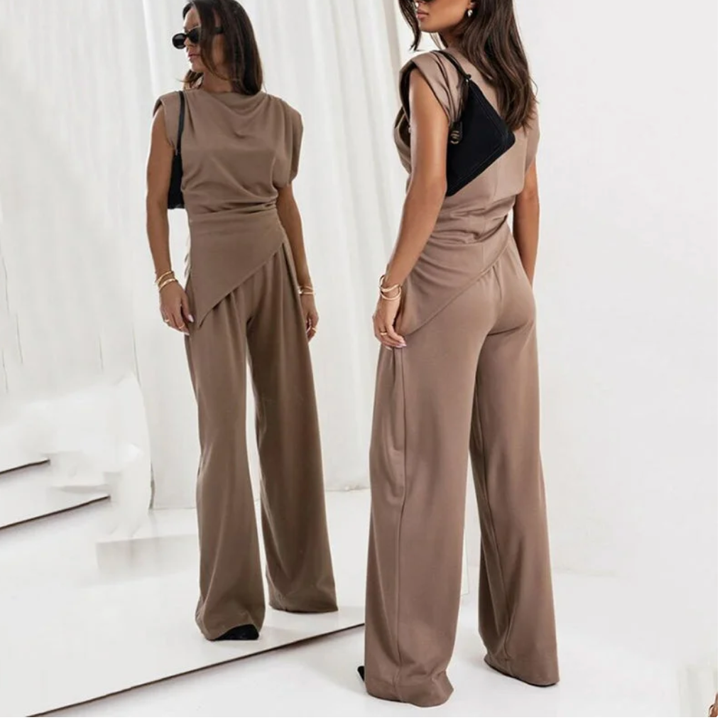 The Olivia Set – Where Simplicity Meets Style