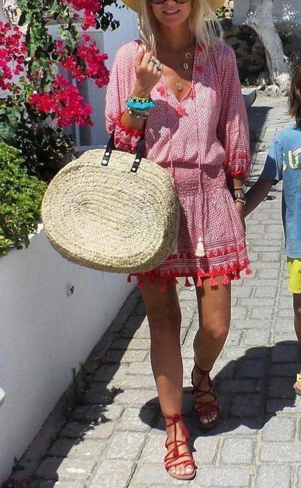 Elizabeth Dress in Full Motion