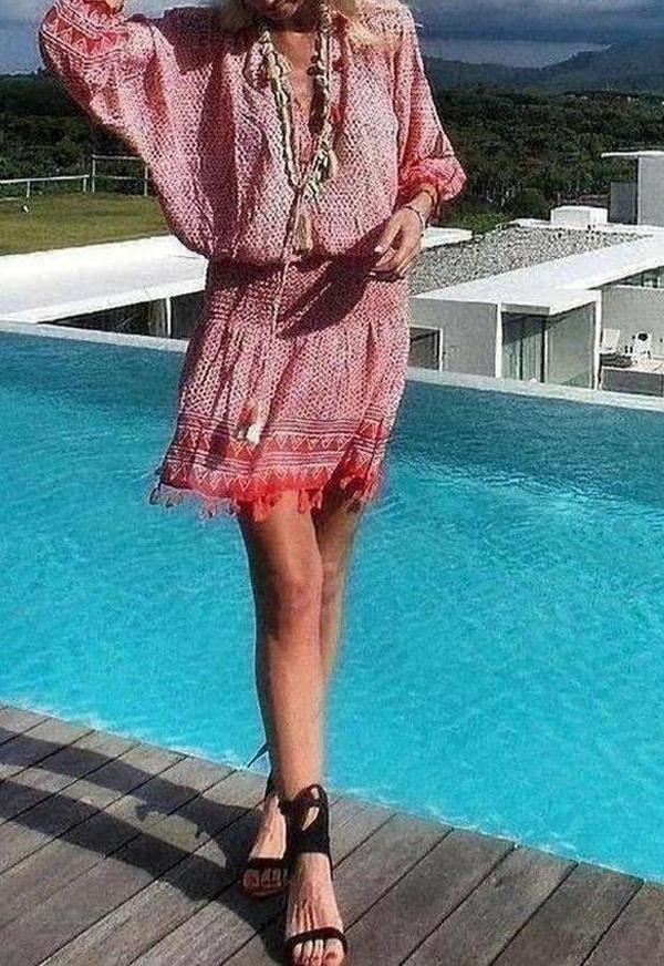 Elizabeth Dress in Full Motion