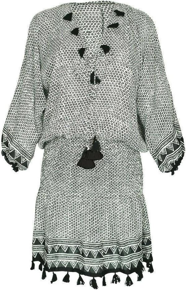 Elizabeth Dress in Full Motion